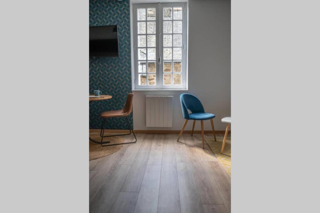 Apartmán Cudjoe Dinan Exteriér fotografie
