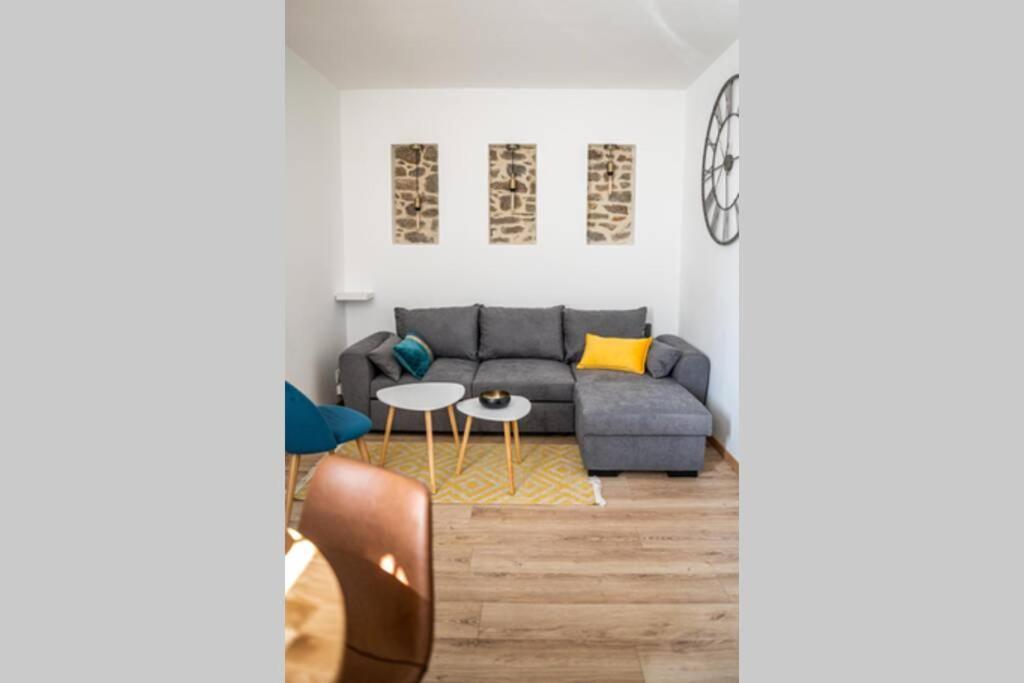 Apartmán Cudjoe Dinan Exteriér fotografie